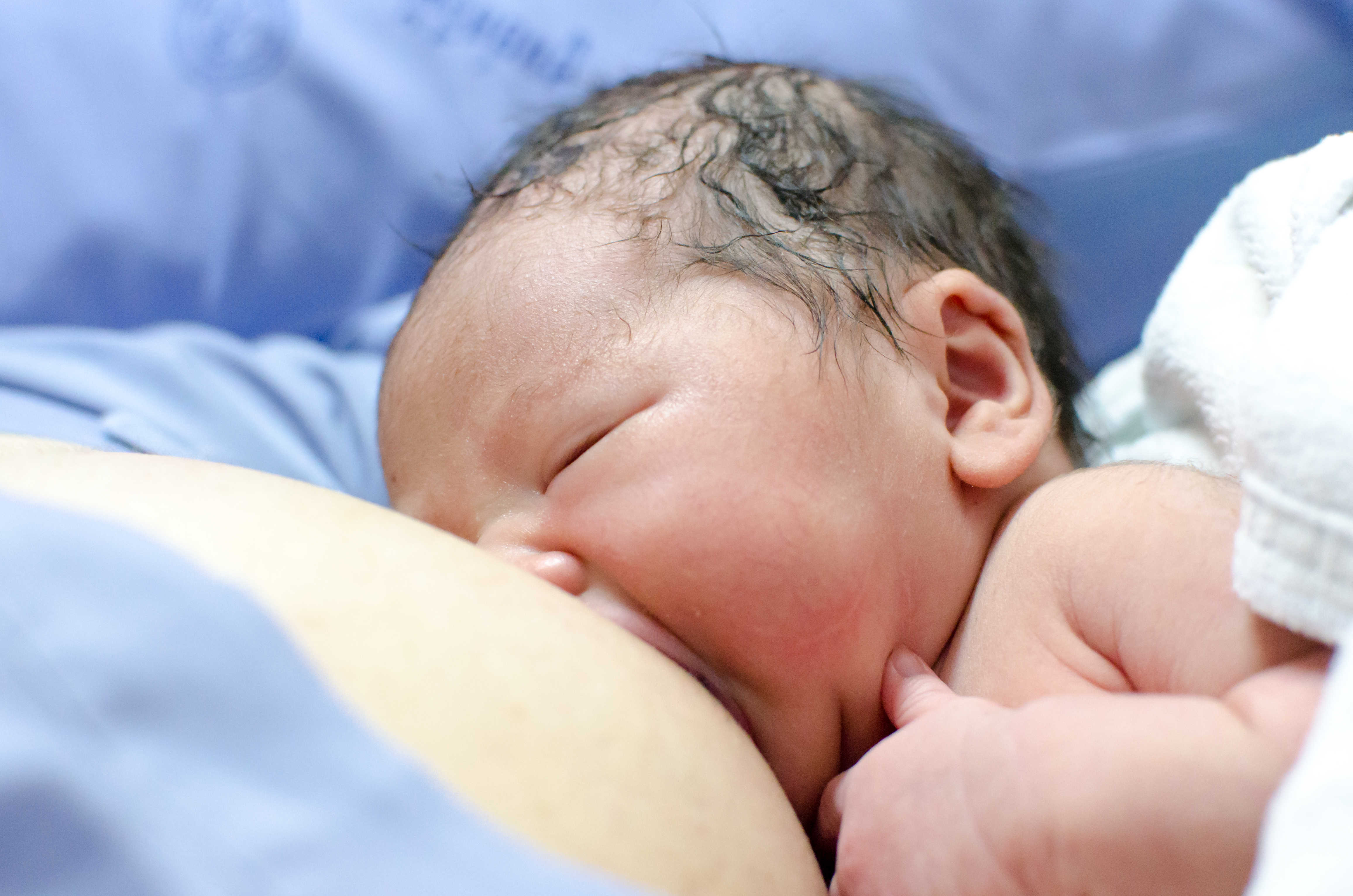 breastfeeding colostrum